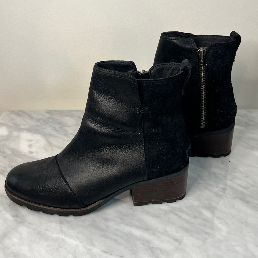 NEW Sorel - Black Women's Size 9 Leather Waterproof Chelsea Boots